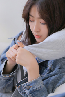 丰满迷人的老师少妇